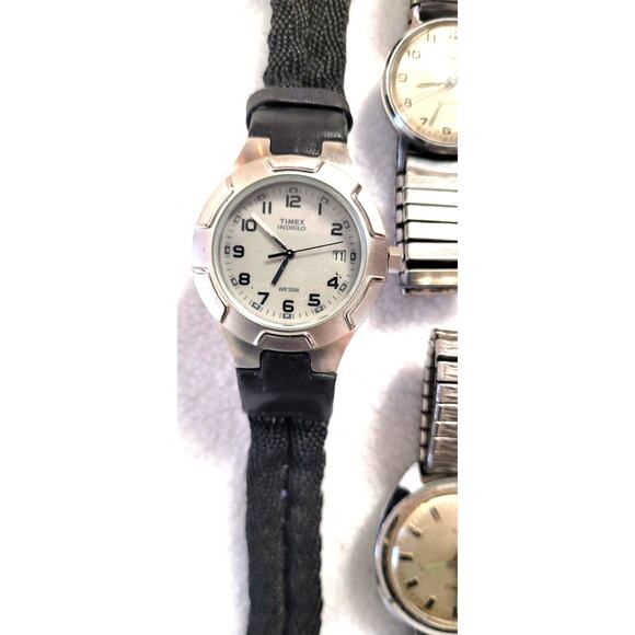 Lot 5 Pc Ladies Mens Timex Watch Lot Repair or Needs Battery Indiglo Vintage - Picture 4 of 5